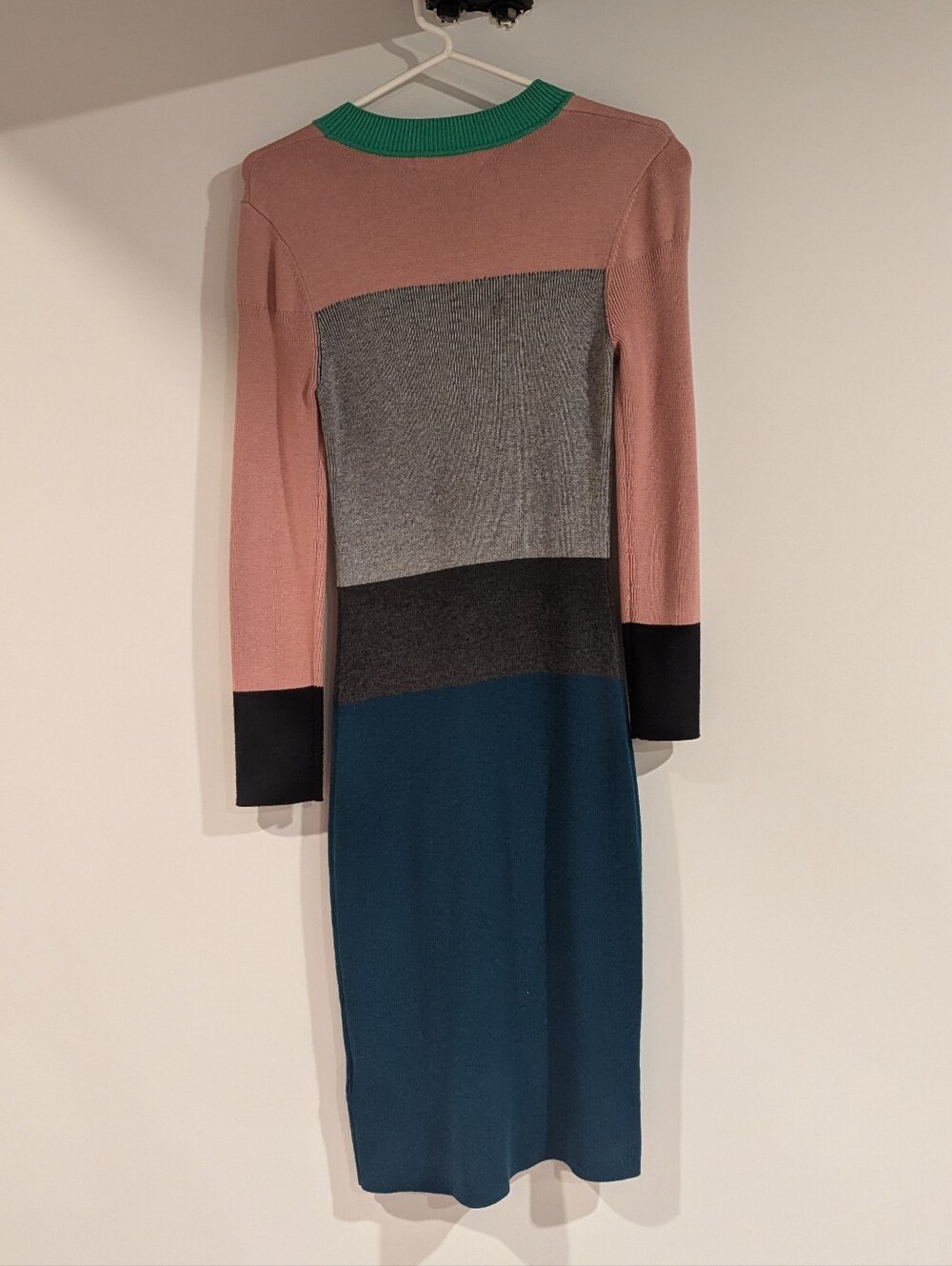 Ted Baker Colorblock Ribbed Dress 2 - Picture 3 of 4